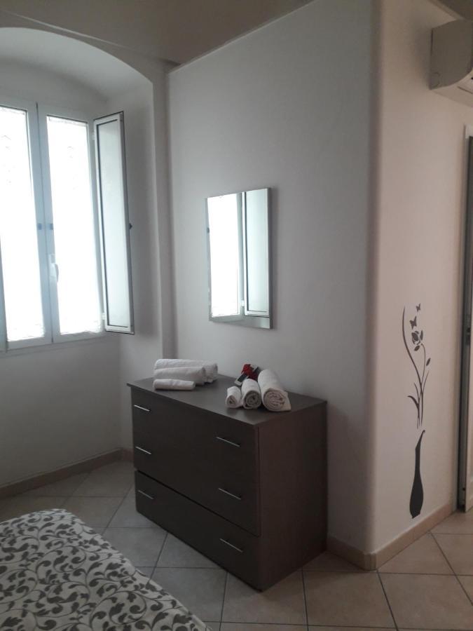Dimora Principe Di Napoli 14 Apartment Polignano a Mare Luaran gambar